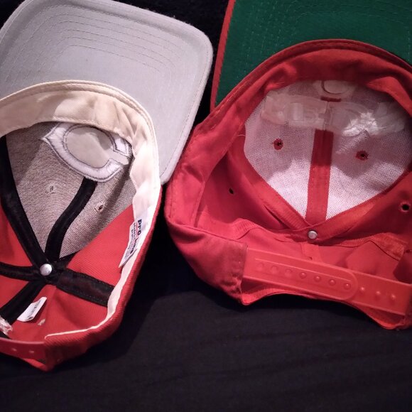 Cincinnati Reds Baseball Caps - Picture 4 of 4